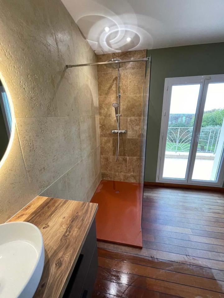 Création sur mesure de salle de bain Mâcon